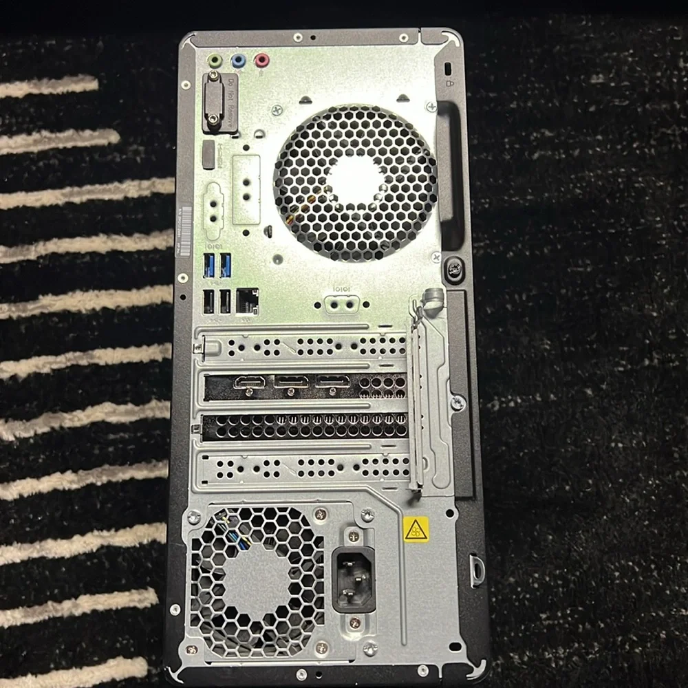 HP Ryzen 5 Gaming PC